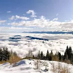 Huette Gerlitzen Regiojet Hotels&cottages Alpstuga *